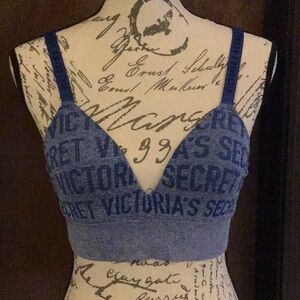 Never worn! VS Sports Bra.Brand new without tags. Size S